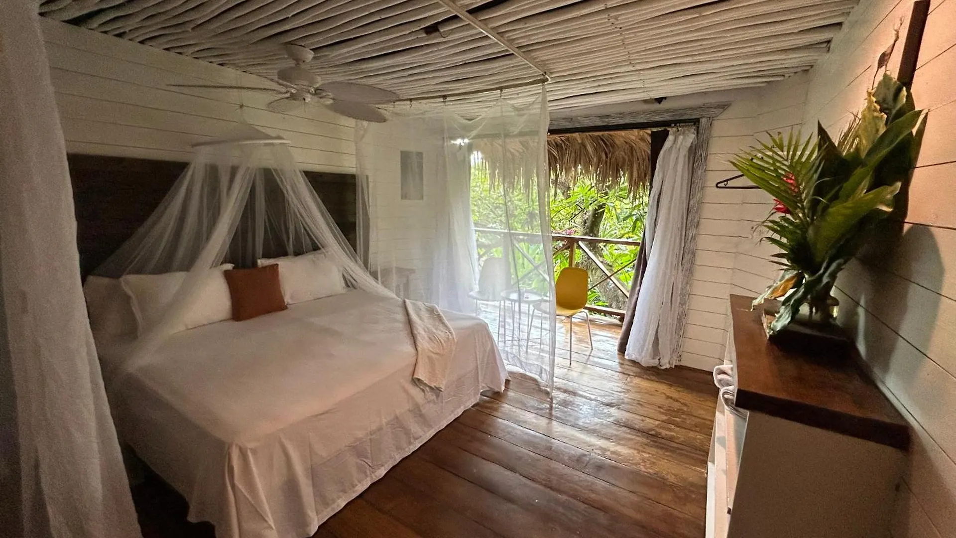 Zaria Hotel & Retreat Center El Valle
