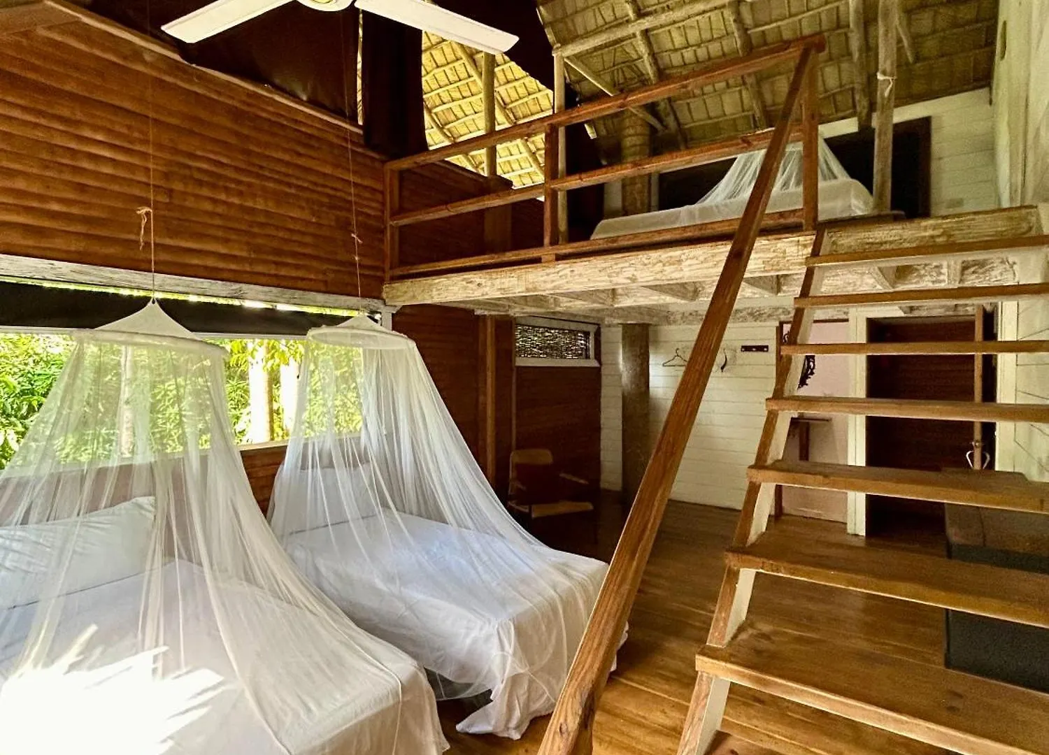 Zaria Hotel & Retreat Center El Valle