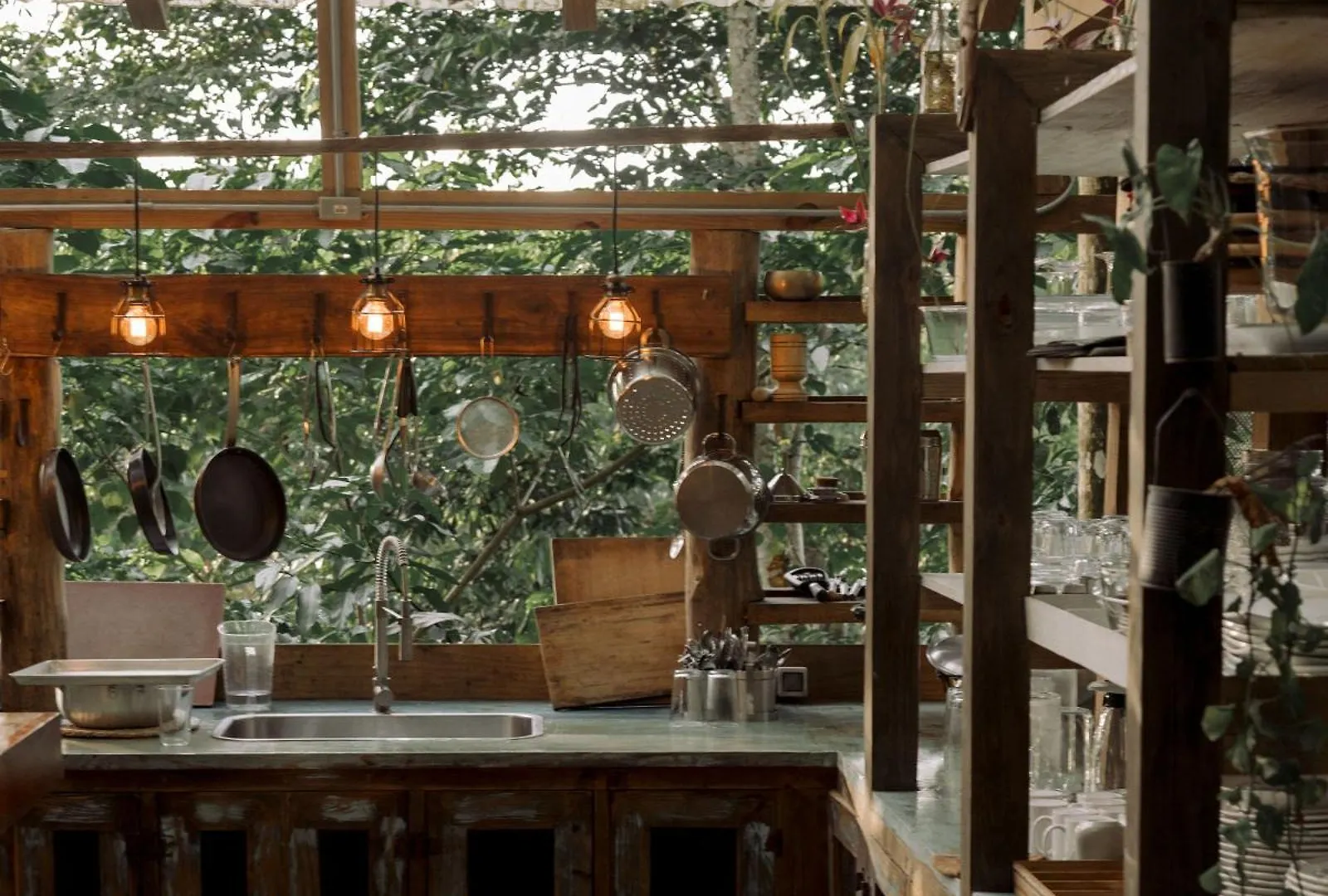 Zaria Hotel & Retreat Center El Valle